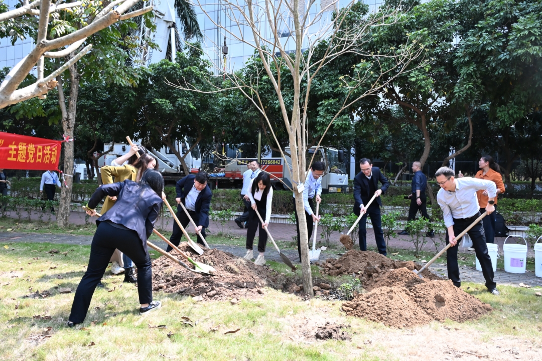 “植”此青綠 共“樹(shù)”未來(lái)——風(fēng)華高科積極開(kāi)展“愛(ài)綠植綠護(hù)綠興綠”植樹(shù)活動(dòng)