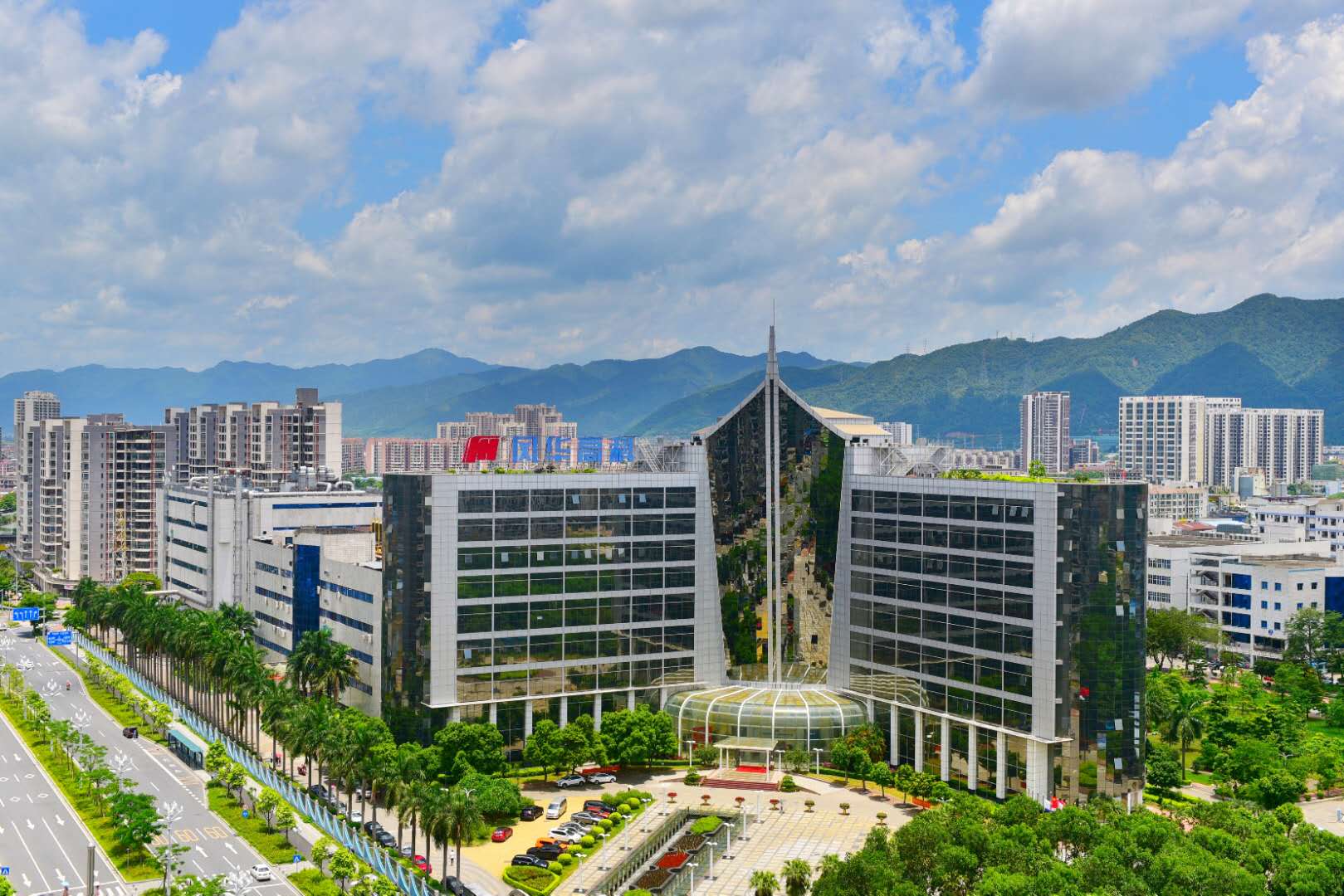 經(jīng)營逆勢(shì)增長 挖潛增產(chǎn)增效 風(fēng)華高科開足馬力前三季度交出滿意答卷