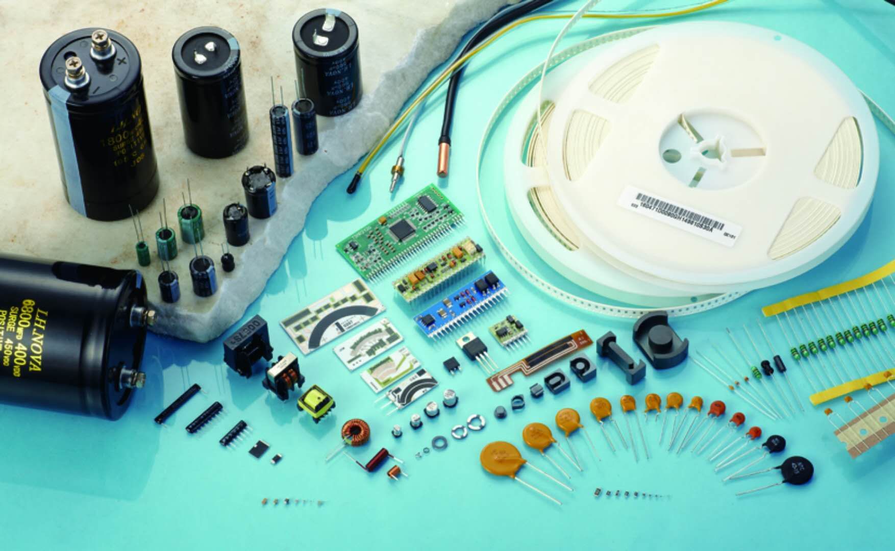 風華高科：對標戰(zhàn)略成效顯著，上半年業(yè)績創(chuàng)歷史新高